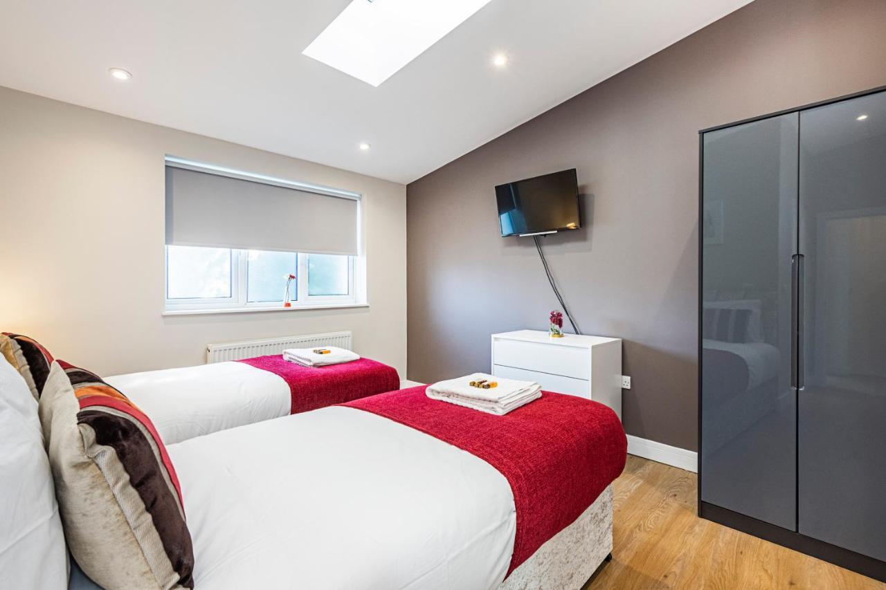 South Woodford 2 Bed En-Suite House Лондон Екстериор снимка