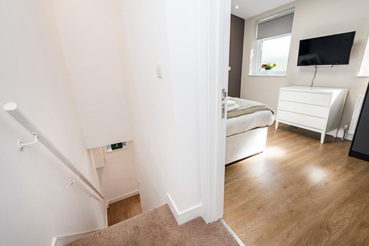South Woodford 2 Bed En-Suite House Лондон Екстериор снимка