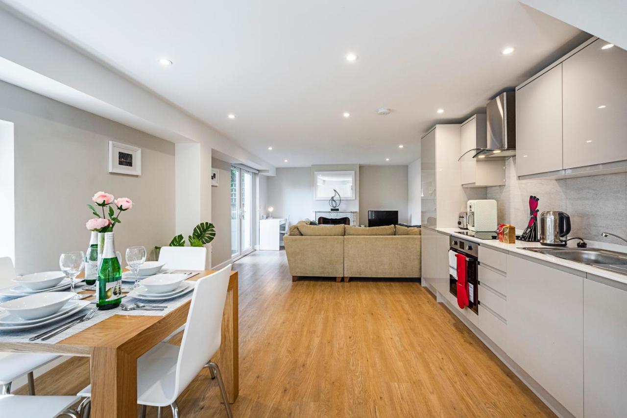 South Woodford 2 Bed En-Suite House Лондон Екстериор снимка